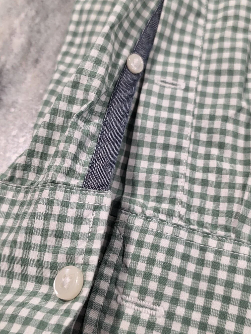 (M) Men's J. Crew Casual Button-Down Shirt Checkered Green Cotton Slim Medium